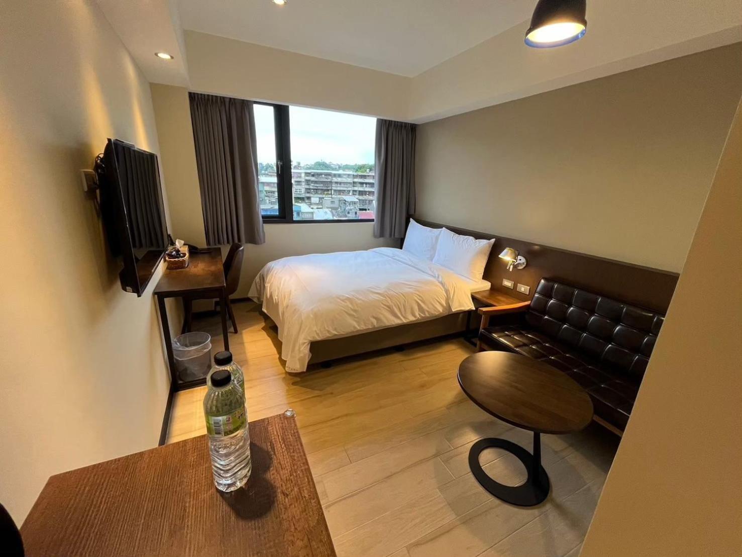 Dahua Hotel Keelung Buitenkant foto
