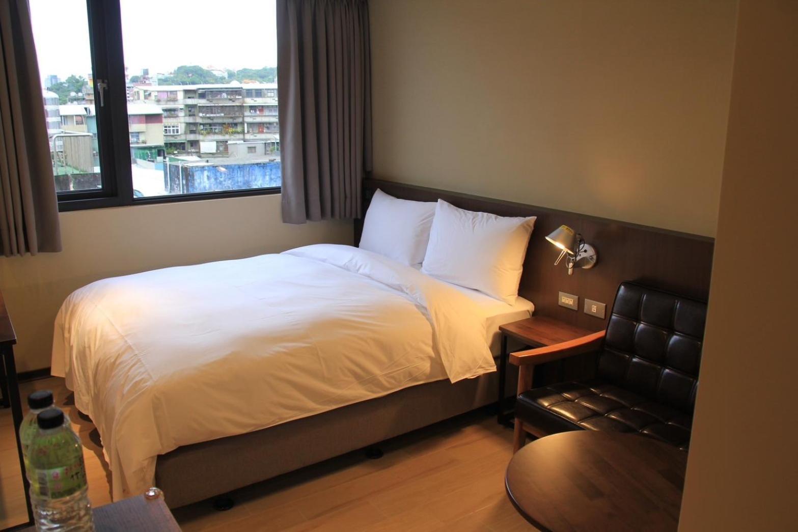 Dahua Hotel Keelung Buitenkant foto