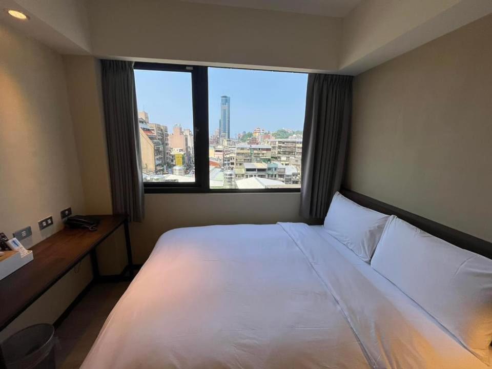 Dahua Hotel Keelung Buitenkant foto