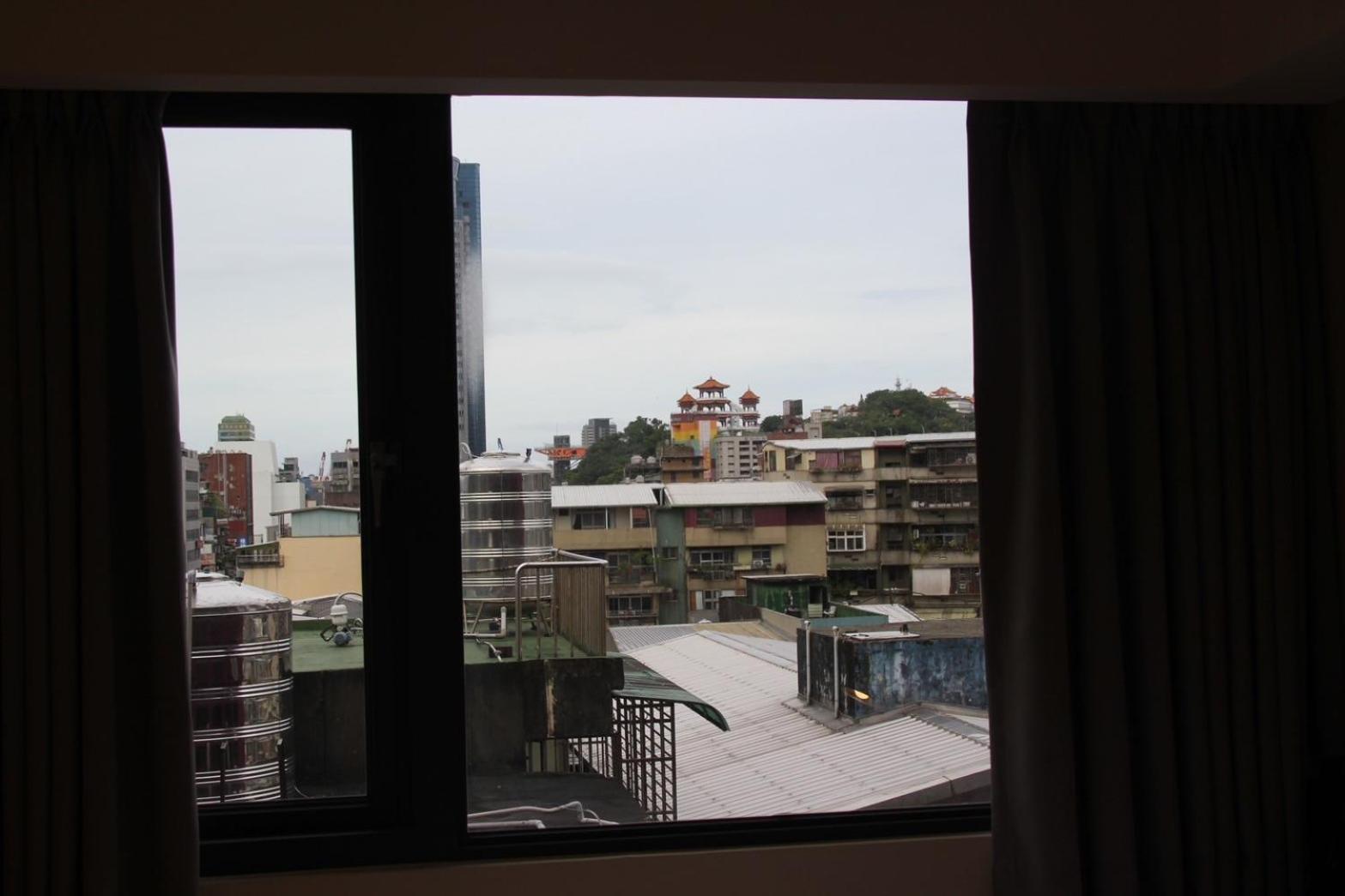 Dahua Hotel Keelung Buitenkant foto