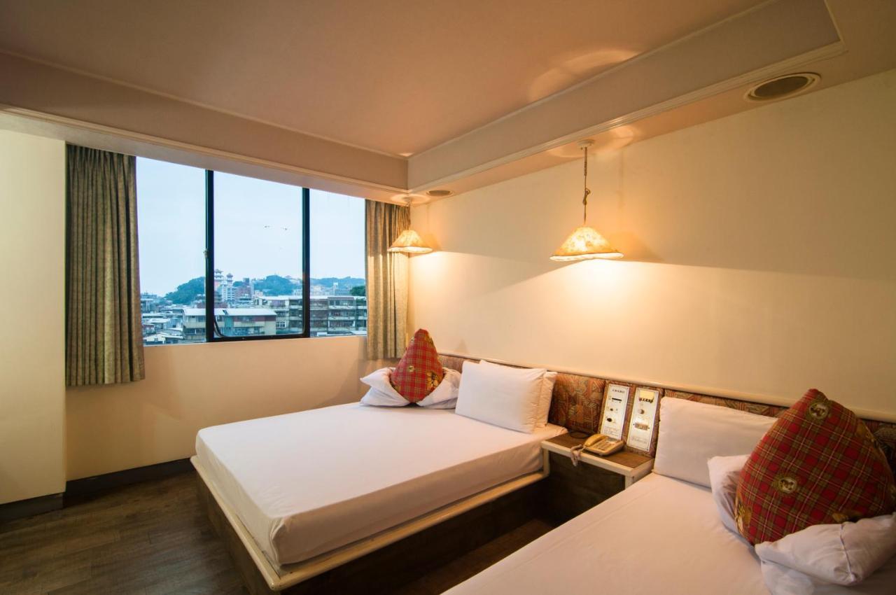 Dahua Hotel Keelung Buitenkant foto